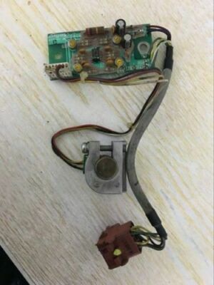 One Used SPINDLE MOTOR ENCODER Mitsubishi FPC-4R-26 659-451-1 Free Shipping