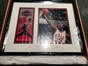 MINT ULTRA RARE UPPER DECK MICHAEL JORDAN  TRIBUTE TICKET PICTURE / COA  NEW
