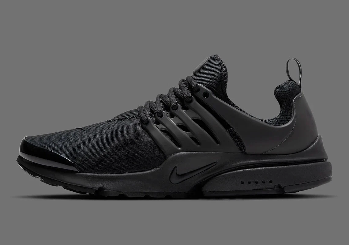 Nike black shop new shoes