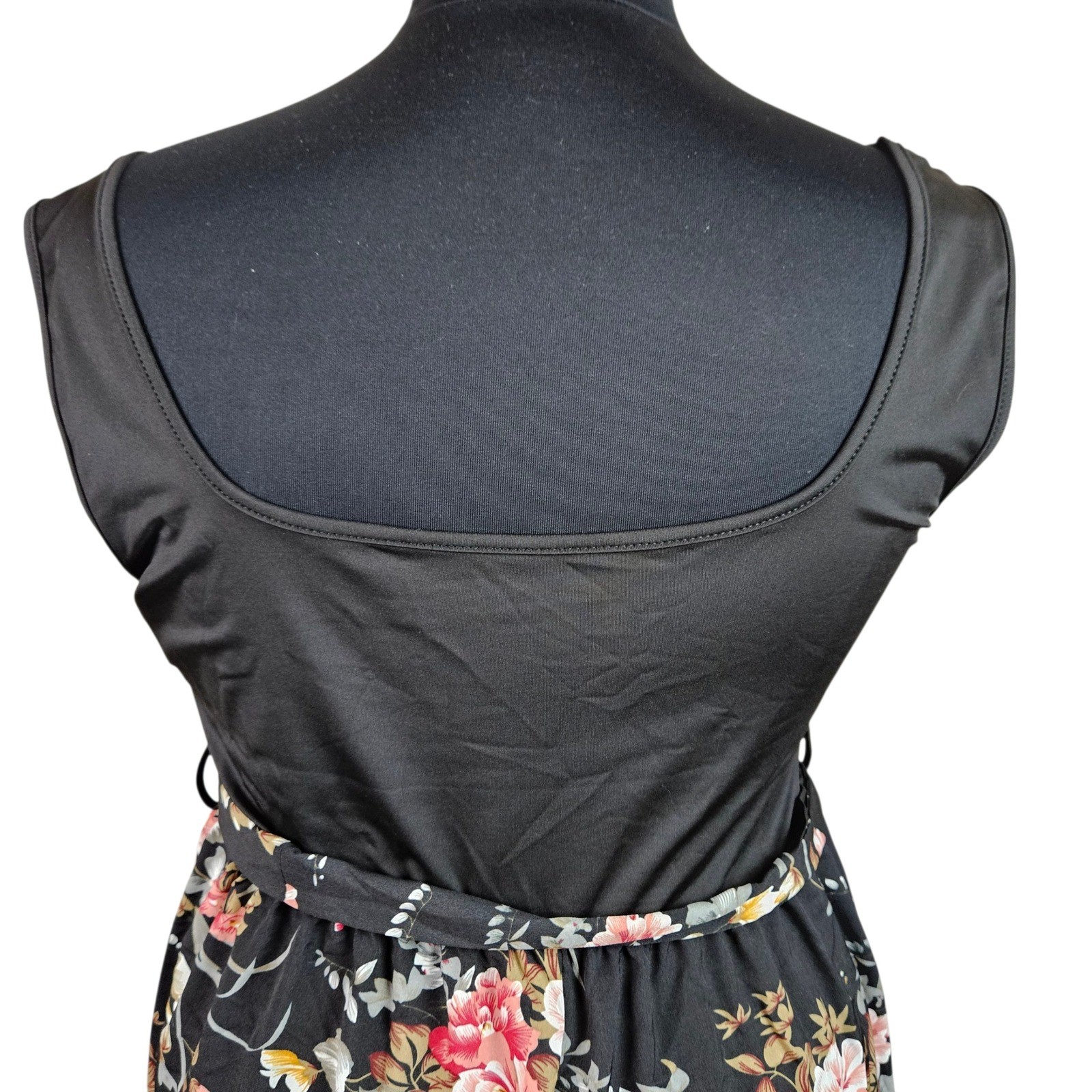 Shein Curve+ 5XL Black Floral Print Jumpsuit Square Neck Tie Belt image 3