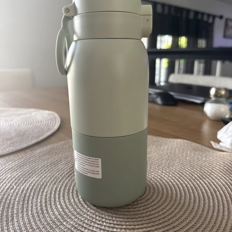 Портативный подогреватель бутылок BOLOLO 10 унций — быстрый нагрев, USB-C, нержавеющая сталь - Изображение 3 из 4