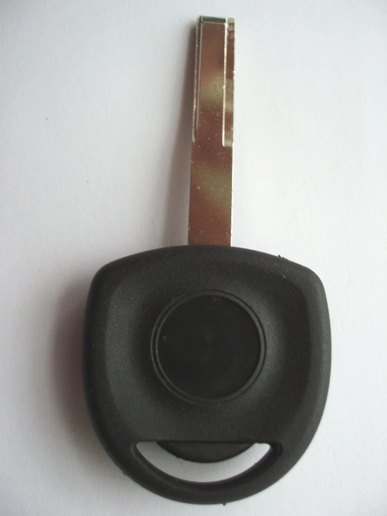RFC YM28 ID40 Transponder Flip Key For Vauxhall Astra G & Zafira A – Remotefobcentre