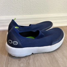 OOFOS Oomg Eezee Low Shoe Navy Women's-Size 7.5