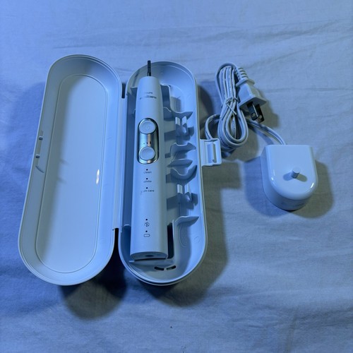 Philips Sonicare ProtectiveClean Electric Toothbrush White Travel Case Charger
