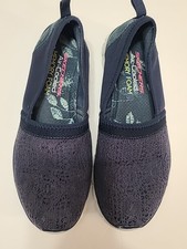 SKECHERS Women's Navy Air-Cooled Memory Foam With Overlay Slip-on; Sz 8