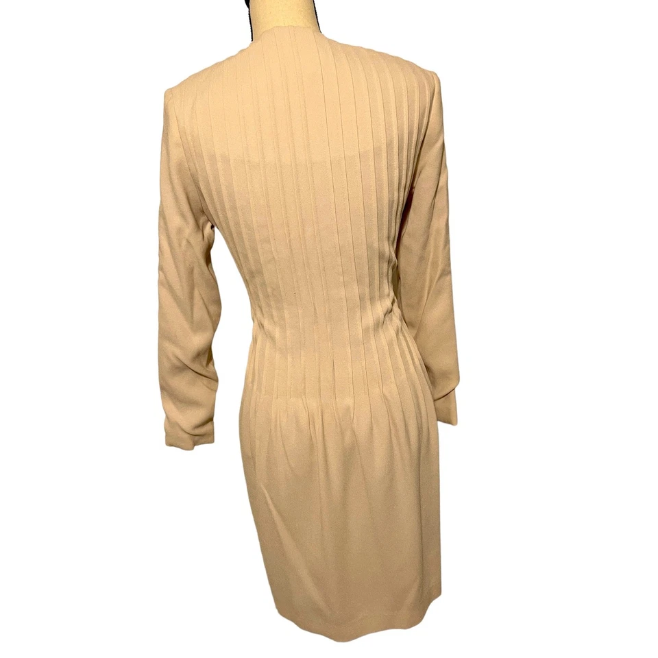 Vestido plisado vintage con botones color crema ANN TJIAN para KENAR DRESS talla 4 Foto 3 de 4