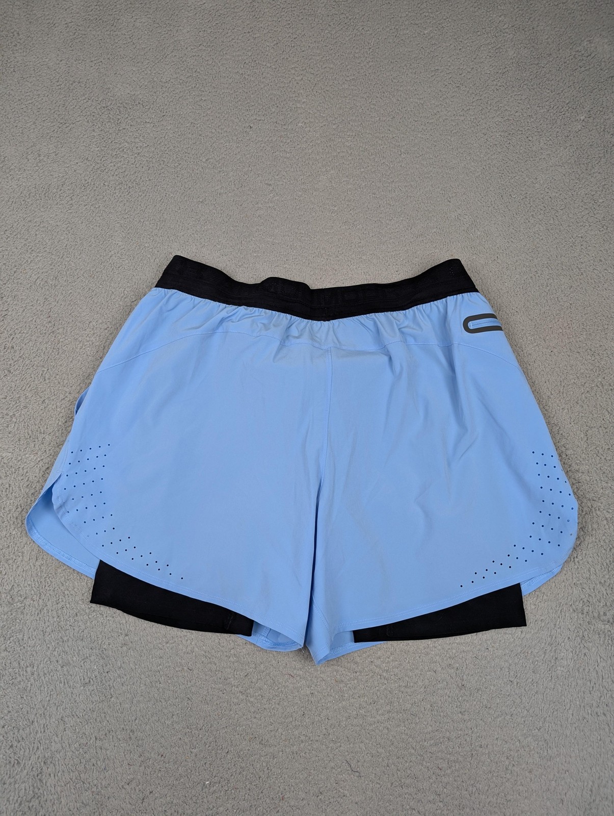 Under Armour UA Peak Woven 2-in-1 Shorts Mens 2XL Light Blue Black Running Liner thumbnail 12