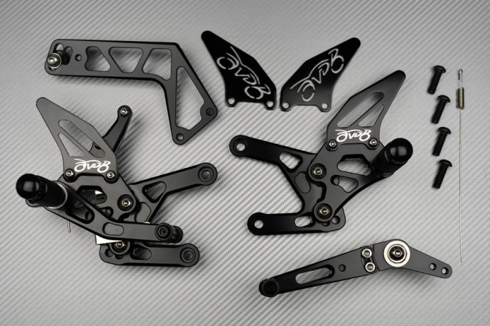 Commandes reculées réglables pour YAMAHA YZF-R1 2020-2025 en aluminium noir