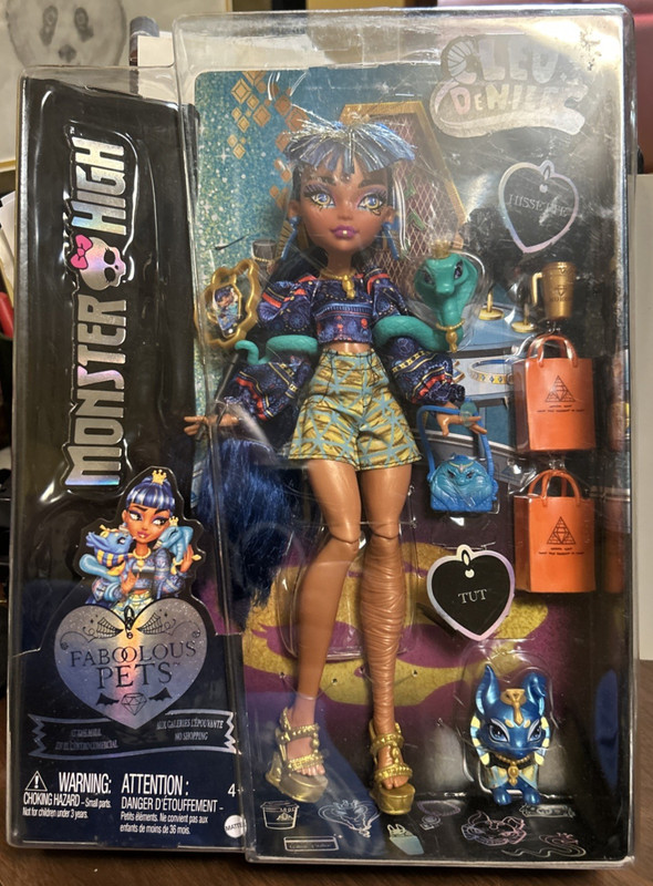 SEALED Monster High Faboolous Pets CLEO DE NILE DOLL with Hissette & Tut.