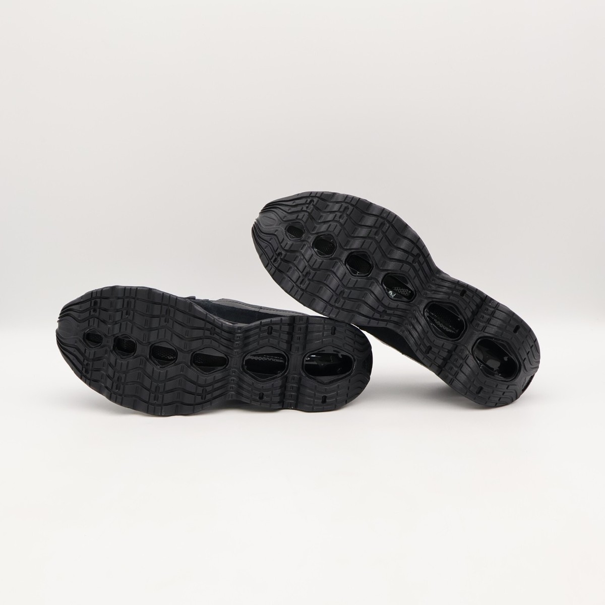D1GD240601 Mizuno Wave Prophecy Moc GORE-TEX Black (Men's D1GD240601 Mizuno Wave Prophecy Moc GORE-TEX Black (Men's