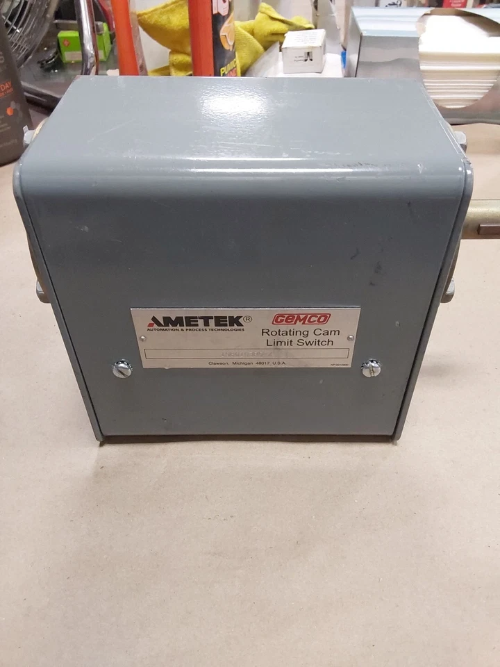 INTERRUPTOR LÍMITE LEVA GIRATORIA AMETEK GEMCO 1980103RSPX Foto 4 de 4