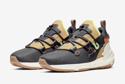 Nike Zoom Moc Trainers Bright Ceramic Black Phantom AT8695-001 Sz 9 DAMAGED BOX
