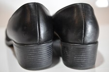 Munro American Womens slip on shoes size 12 S made in USA