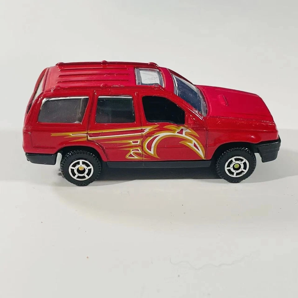 MOTOR MAX. Jeep Wagon SUV Green No. 6072 Diecast Toy 1:64 Red MINT - Image 4 of 4