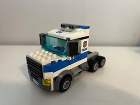 LEGO CITY: Mobile Command Center (60139); USED; COMPLETE with Instructions