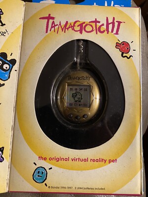Bandai 1800 Original Tamagotchi GOLD 1996-1997 English Virtual Pet