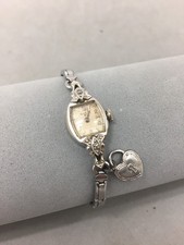 Reloj Bulova Mujer Blanco 10k Laminado Placa Oro 2 Diamantes Art Deco Funciona Expansión