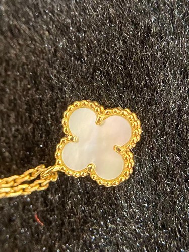 Van Cleef & Arpels Sweet Alhambra 18k Yellow Gold White Mother of Pearl Necklace