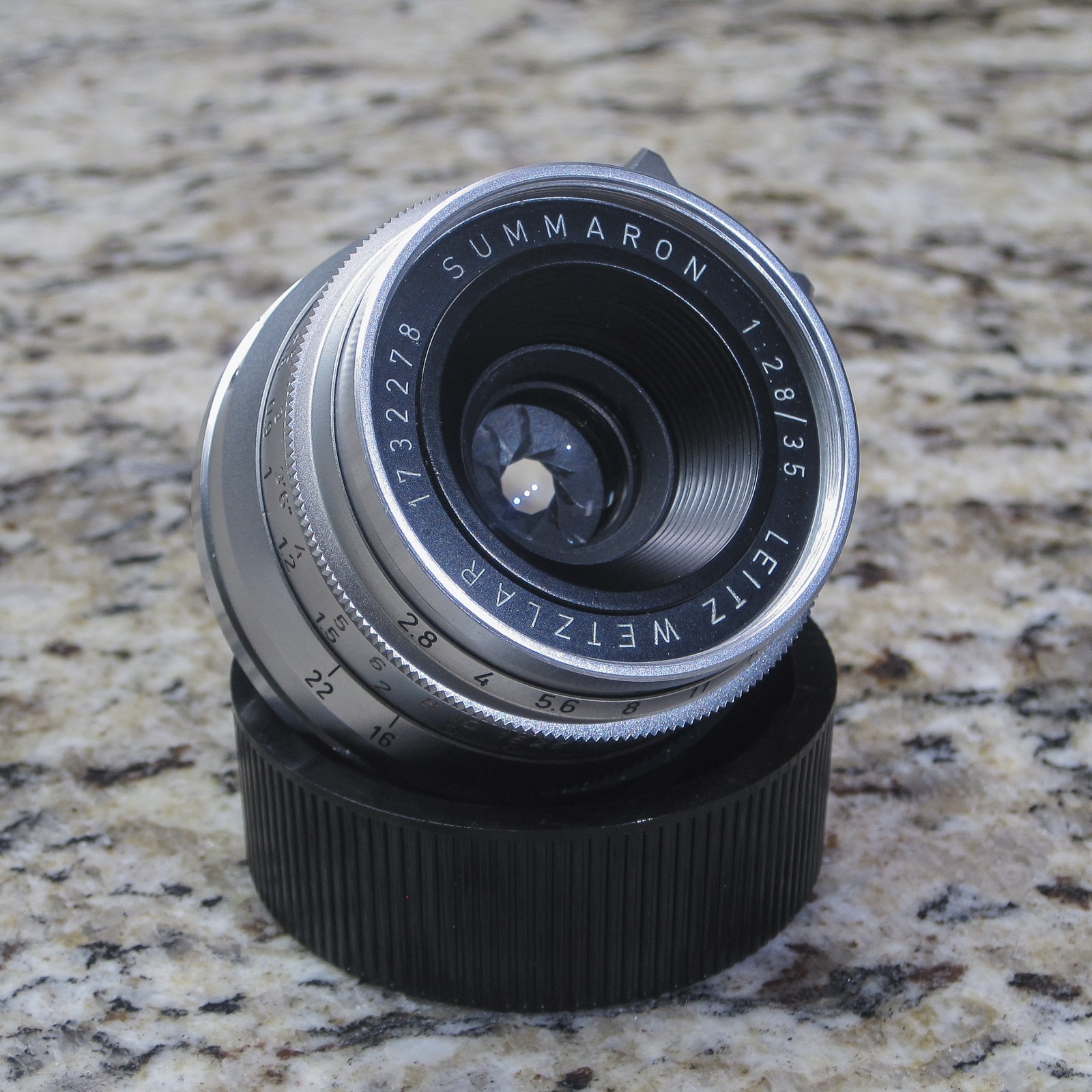 Leitz Leica 35mm f2.8 Summaron M Lens