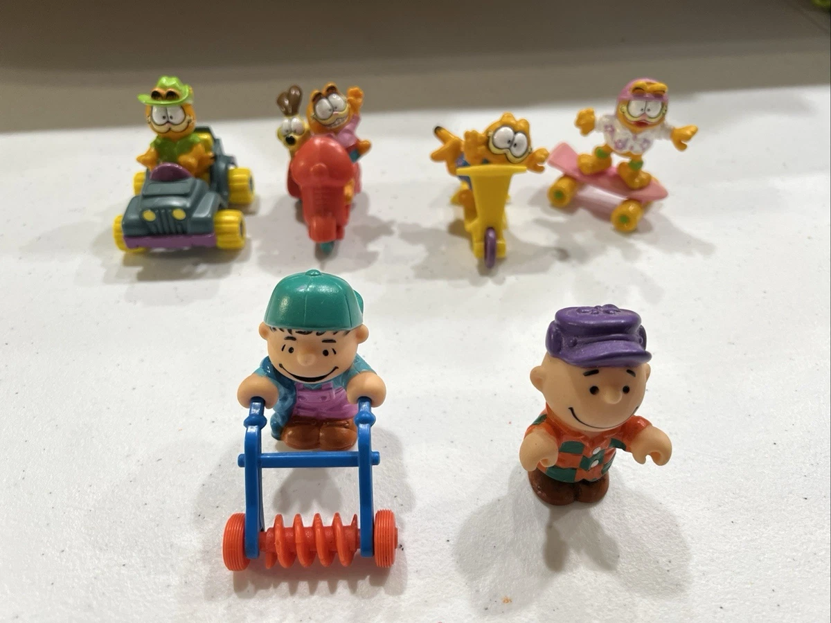 Preços baixos em McDonald's Garfield Brinquedos de personagens de