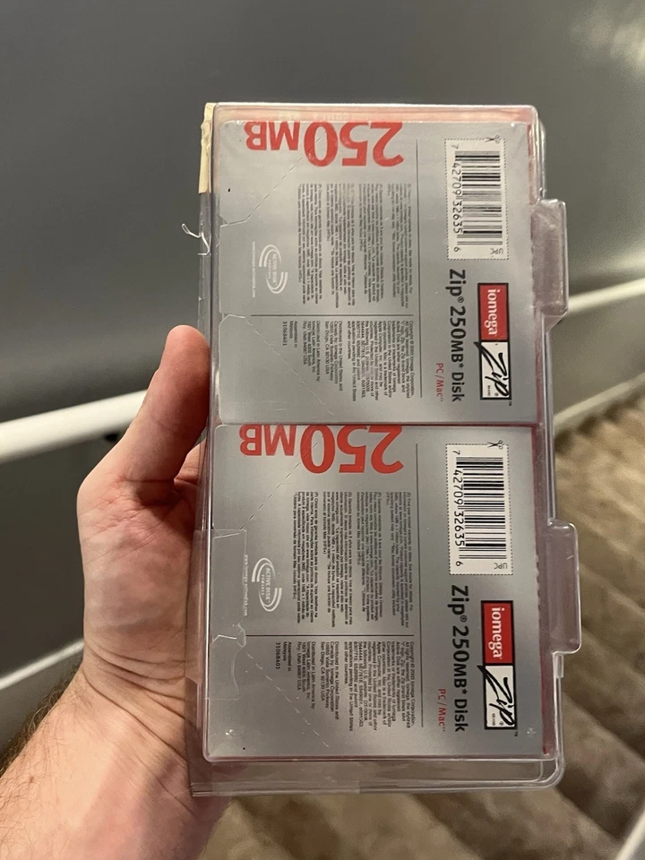 LOTE DE 8: Discos Iomega Zip 250 MB Mac/PC NUEVOS Foto 3 de 4