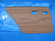Porte arrière et accessoires Peugeot 305