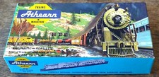 VINTAGE ATHEARN MINIATURE TRAIN KIT 1602 CARNATION 40FT REEFER COMPLETE WITH BOX