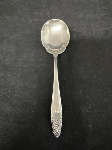VTG Int’l Prelude (1939) Sterling Silver 5 7/8” Sugar Spoon No Monograms 1+ Oz