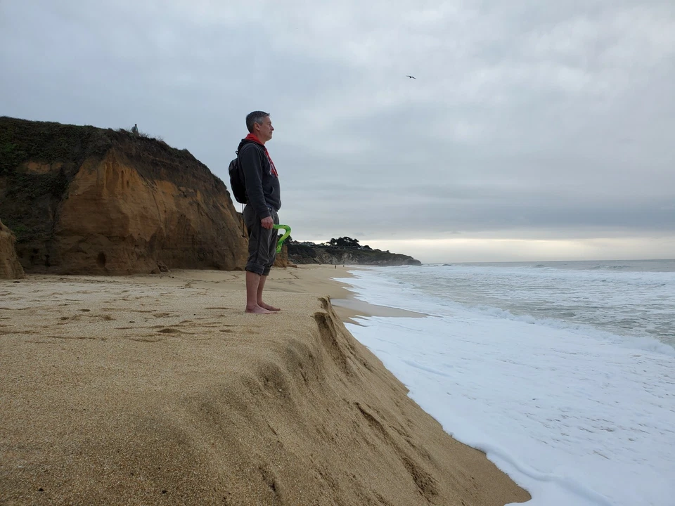 Green "Mantis" Boomerang - Genuine handmade wooden returning easy throw, catch - Image 2 of 4