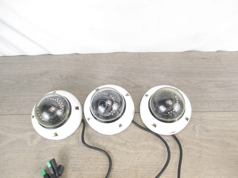 ATV NVW229 2 Megapíxeles IR Vandalismo Domo IP Cámaras de Vigilancia Lote de x3 Foto 3 de 4