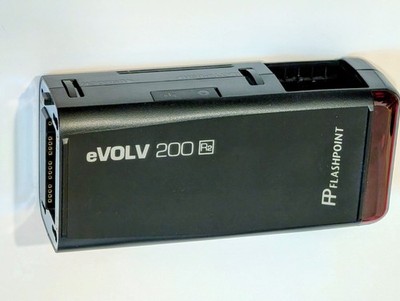 Flashpoint eVOLV 200 R2 Camera Flash Wireless - Includes battery and frenel head