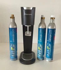 SodaStream G100 Carbonated Soda Maker With Three Empty CO2 Cylinders - No Bottle