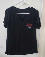 Halloween Horror Nights 2017 Women s XXL V-Neck Shirt Universal Studios HHN Tee