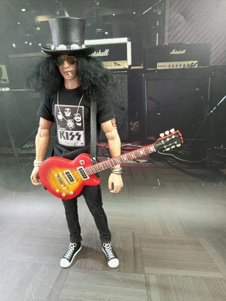 1/6 Custom Slash Gun n Roses with Guitar