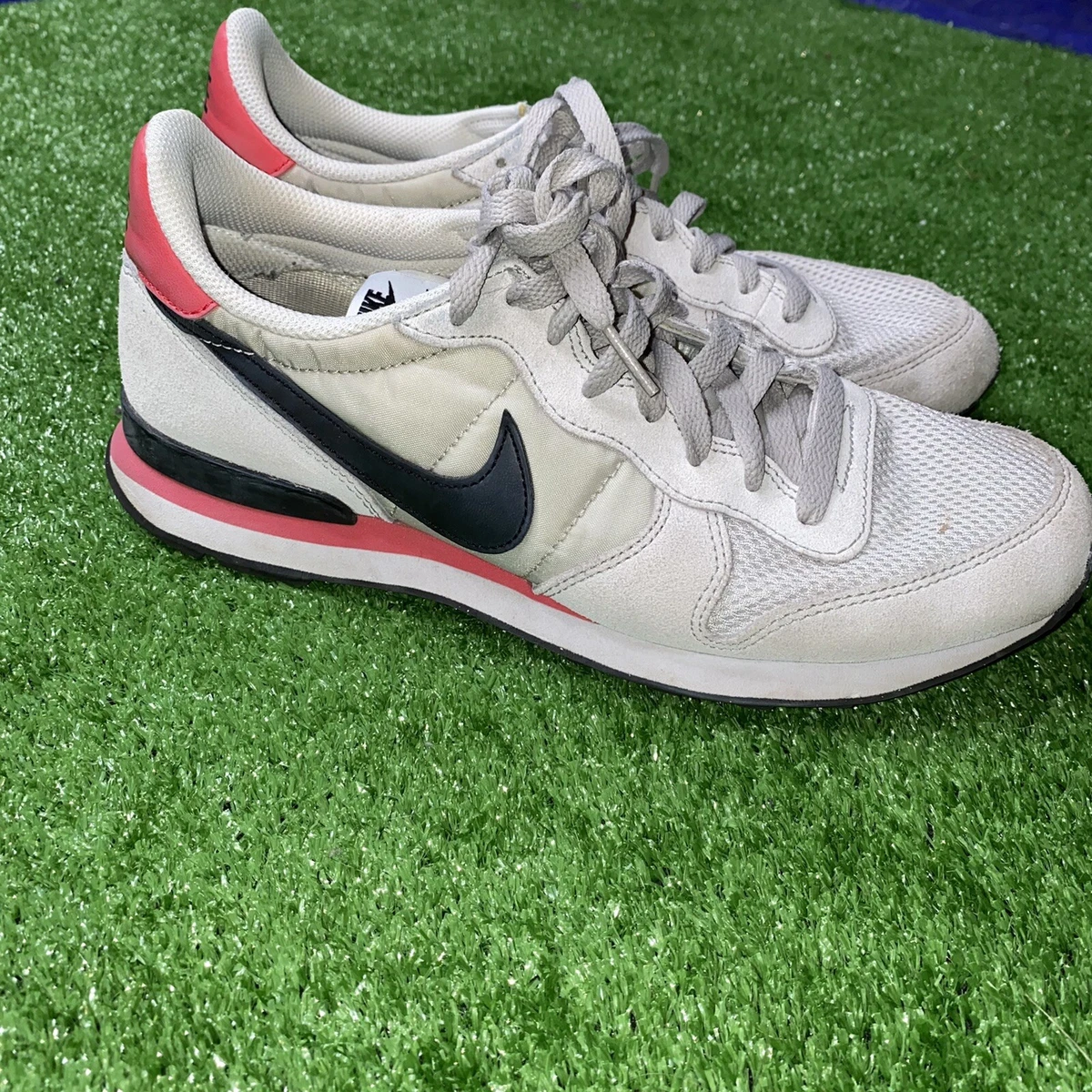 Nike air sales internationalist mens