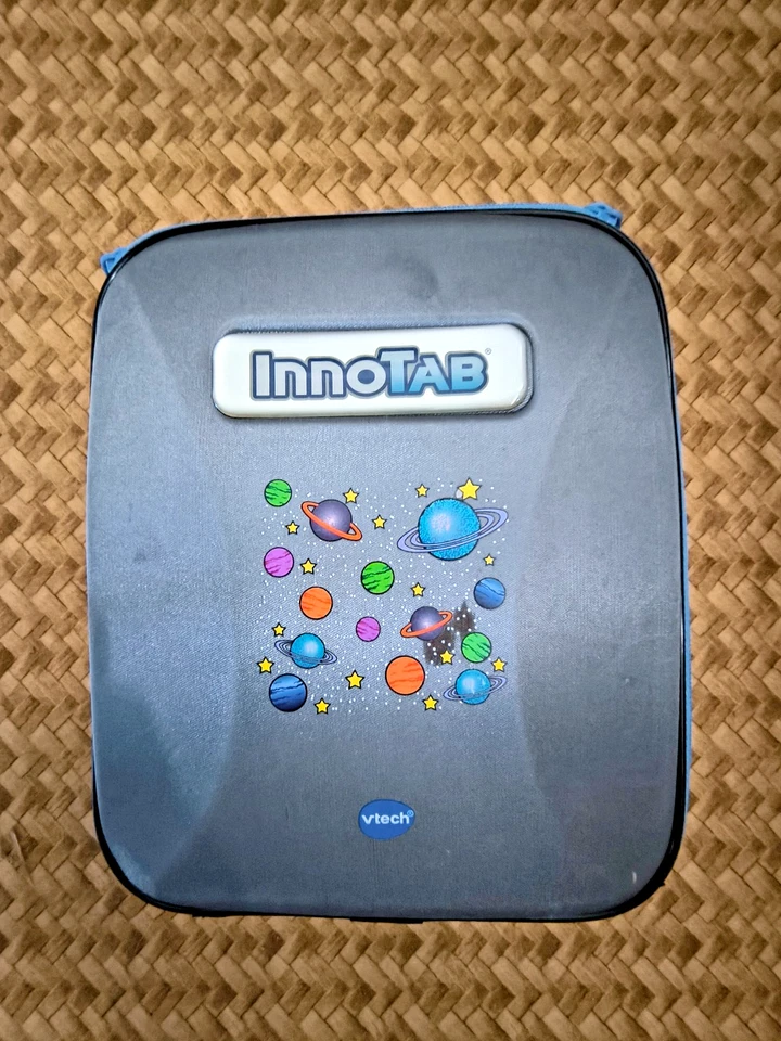 VTech InnoTab Learning Game Cartridges Lot Of 8 with case - Image 2 of 4