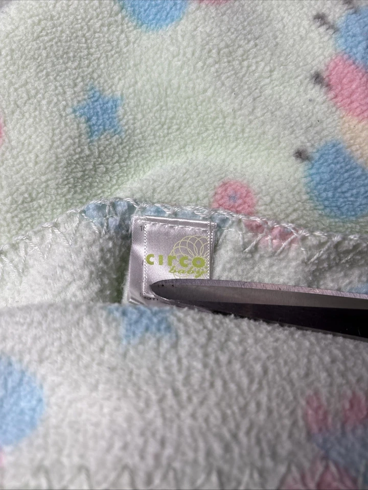 Manta bebé verde Circo Target orugas caracoles Ladybugs borde puntada polar Foto 3 de 4