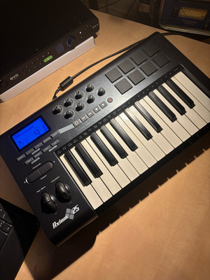 M-Audio Axiom 25 USB MIDI Keyboard Controller | 25 Tasten Pad Controller