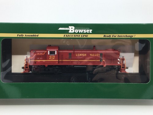 Locomotora diésel a escala HO Bowser 25197 Lehigh Valley Alco RS-3 LV #212 | Zustand: Used