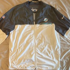 Miami Dolphins Collecting and Fan Guide 49