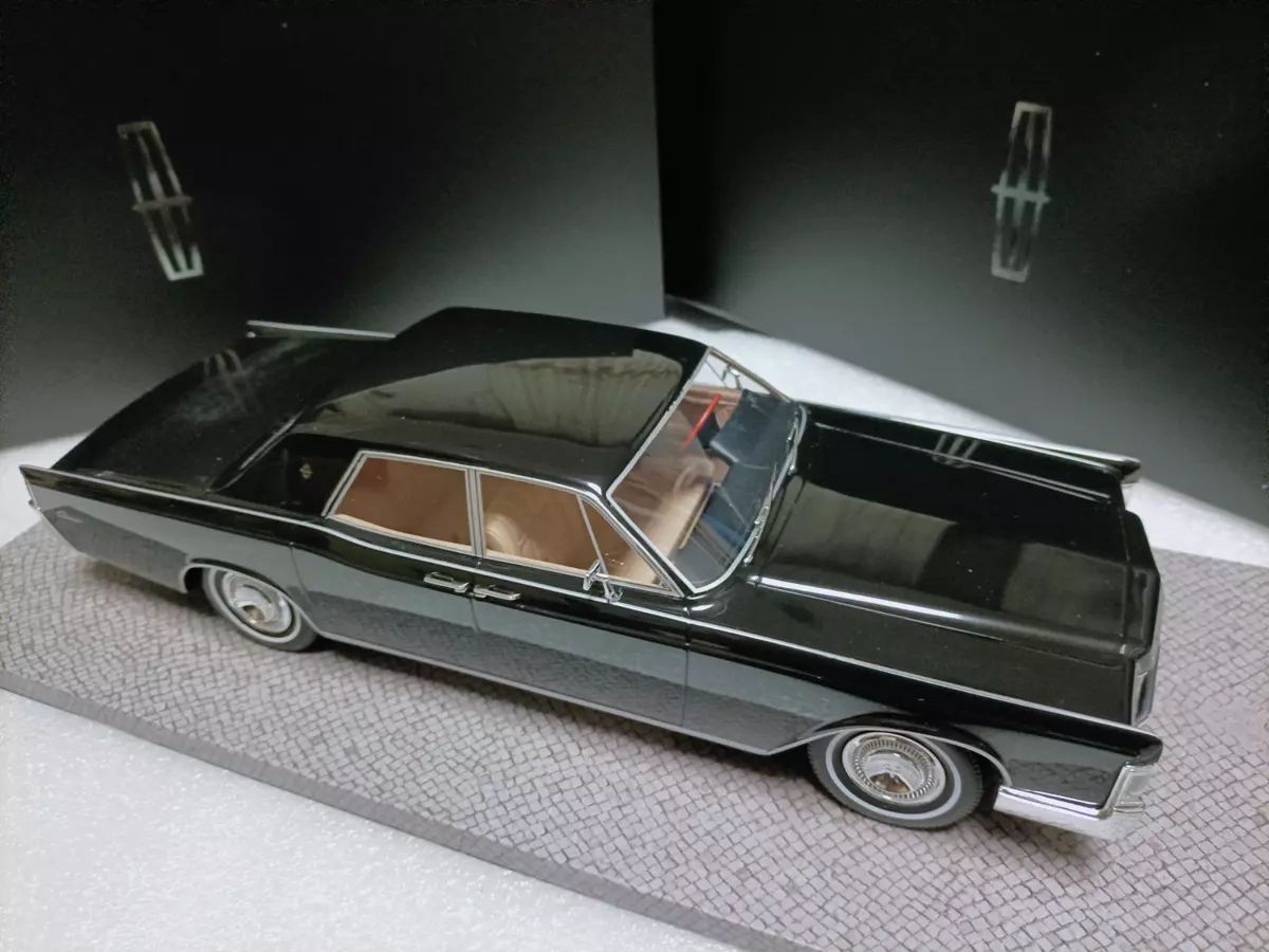 AMC 1/18 Lincoln Continental 1968 Black | eBay AMC 1/18 Lincoln Continental 1968 Black | eBay
