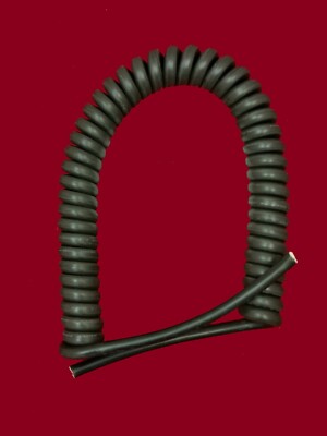 4-adrig 2,5 qm, GEWENDELTES SCHWARZES LSZH-STROMKABEL, 500 mm (20'') SPULELLÄNGE #