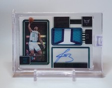 2021-22 Panini One And One James Bouknight Emerald Rookie Patch Auto /5