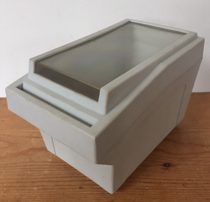 Vtg Floppy Disk Top Loading Media Storage Box Container Beige Plastic Clear Top-image