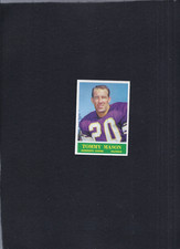 NMT 1964 Philadelphia Gum Football card #105 Tommy Mason. Nice card!