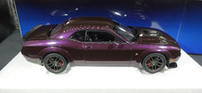 AutoArt Dodge Challenger R/T Scat Pack Widebody 1/18