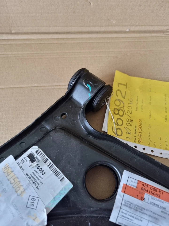 Genuine Daewoo Lacetti 1.4 1.6 1.8 2.0 Front Left Track Control Arm 96415063 - Image 3 of 4