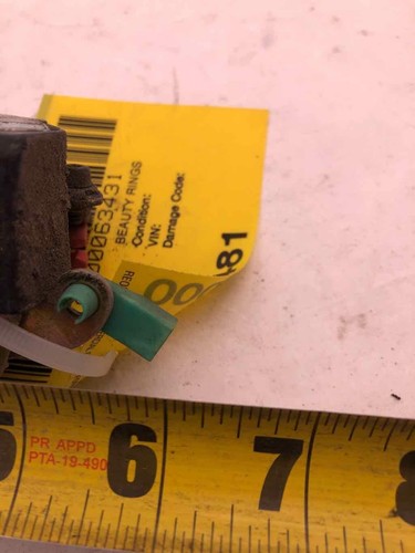1995 - 1998 CHRYSLER CIRRUS Front Door Lock Latch Actuator Left Driver Side LH - Picture 6 of 12