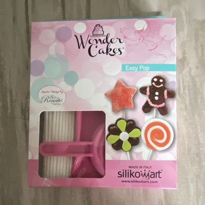Silikomart Cake-Pop-Form Wonder Cakes Easy Pop Silikon + 30 Stiele, + Rezeptheft
