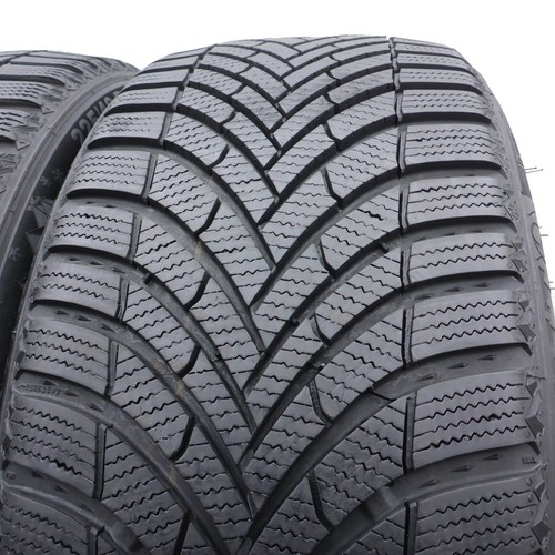 2 x SEMPERIT 225/40 R18 92V XL Speed-Grip 5 Winterreifen 2023 WIE NEU 7,7mm - Bild 3 von 6